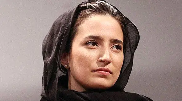 فیلم جلف بازی نگار جواهریان در آنتن زنده ! / آبروریزی خانم بازیگر در حد تیم ملی !