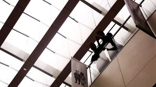 حاشیه های فراوان در دومین روز از جشنواره جهانی فجر +عکس