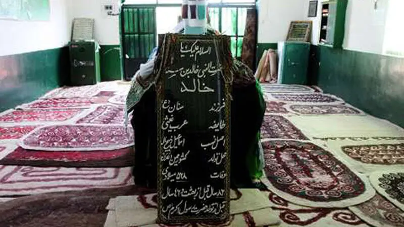 خالد نبی 6