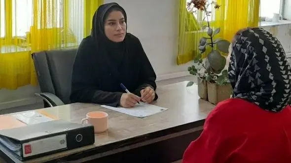 سرنوشت تلخ نادیا دختر یک اعدامی 