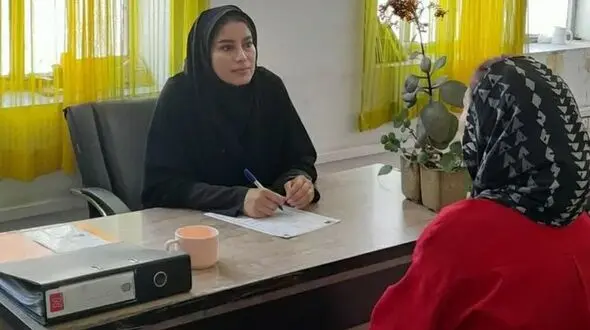 سرنوشت تلخ نادیا دختر یک اعدامی 