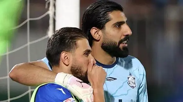 رسمی: استقلال دروازه بان خرید!