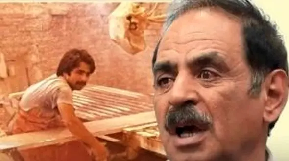 فیلم/ زندگی سخت قدرت‌الله ایزدی، آقا رشید معروف از زبان خودش؛ سنگ بری کار میکردم، پول مدرسه هم نداشتیم....