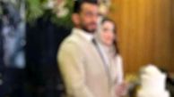 نگاهی به دیزاین شیک و زیبای سفره عقد حسن یزدانی با همسر آذری زبانش و رونمایی از گل آرایی جذاب با اول اسم عروس و داماد+عکس