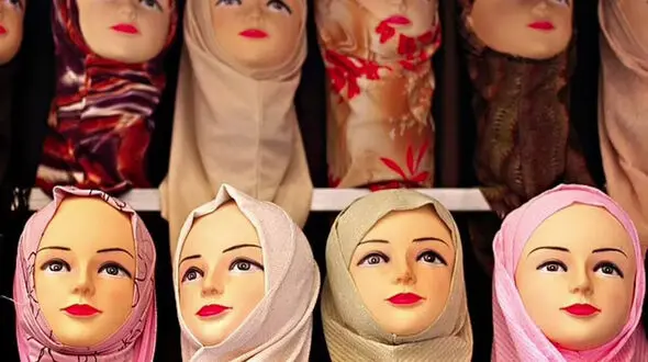 حمله عجیب طالبان به مانکن ها / سر مانکن های زن بریده شد