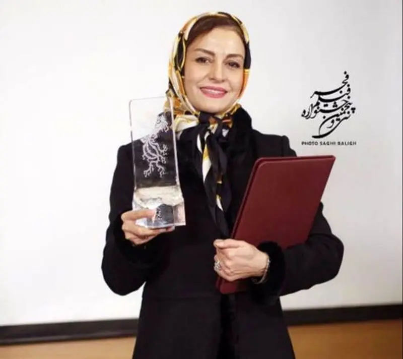 مریلا زارعی