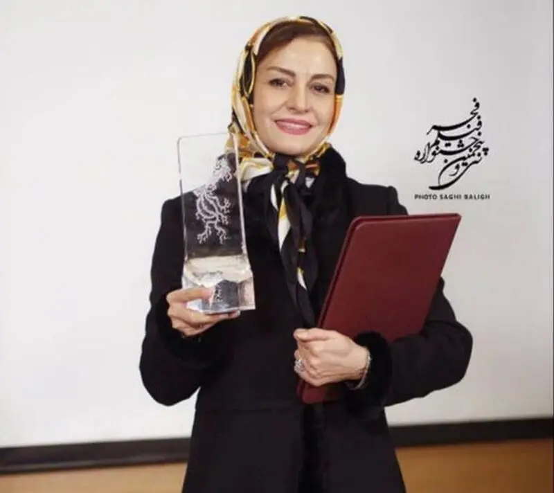 مریلا زارعی