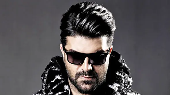 خواننده خوش صدای ایرانی برای سلامتیش دست به دامان دعانویس‌ها شد+ عکس
