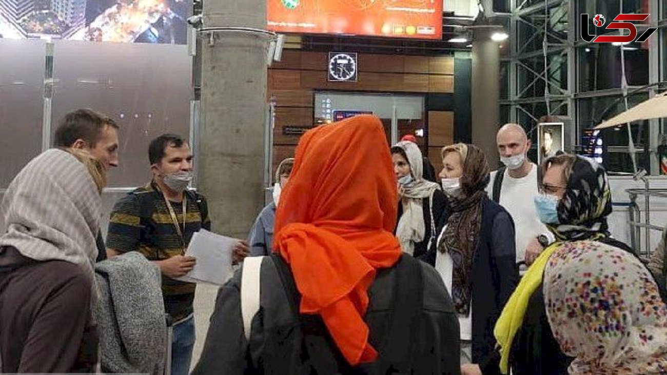 پای گردشگران خارجی مجددا به ایران باز شد / نخستین گروه خارجی ها در شرایط کرونایی وارد کشور شدند