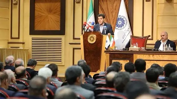 کاهش حضور کالای ایرانی در بازار عراق / عدم موافقت با تشکیل وزارت بازرگانی / انتخاب ساسان شاه‌ویسی، به‌ عنوان دبیر کل اتاق ایران