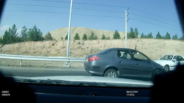 هیجان انگیزترین تعقیب و گریز پلیسی در خلاف جهت اتوبان بابایی + عکس و فیلم