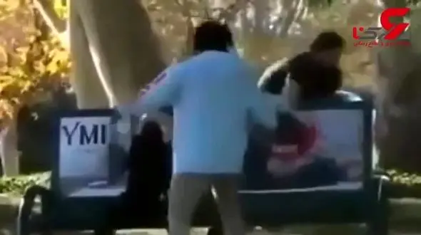 مردی در خیابان سر مرد دیگری را از ته کند / همه وحشت کردند + فیلم 