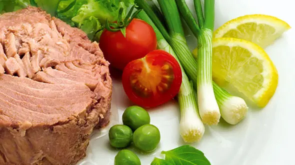 تن خورها بخوانند!