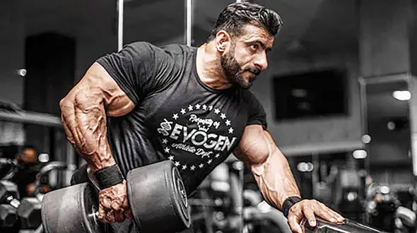 پسر هادی چوپان در مسیر پدر/ او هم سخت تمرین می کند +عکس