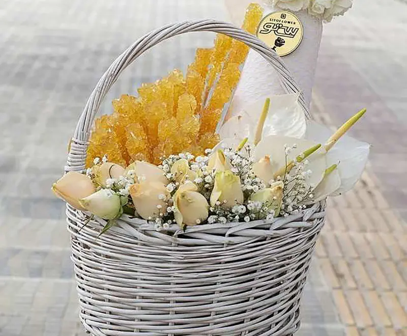 تزیین شاخه نبات با تور