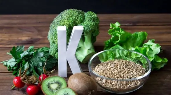 چگونه علائم کمبود ویتامین K را بشناسیم؟