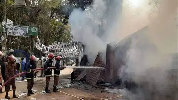 درگیری معترضان با پلیس 4 کشته بر جای گذاشت/یک روزنامه نگار مصدوم شد