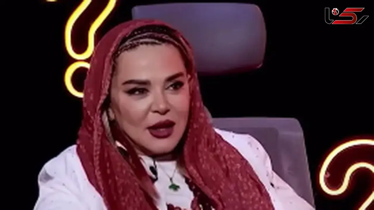 فیلم / بهاره رهنما: عضو نزدیک خانواده‌ام به‌خاطر حجاب بلاکم کرد!