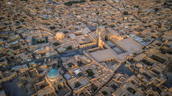 حتی یک قطره آب شرب انتقالی در اختیار صنایع استان یزد نیست + فیلم و عکس