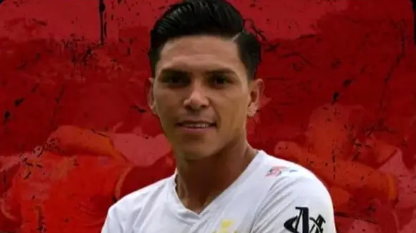 بلعیده شدن این فوتبالیست توسط تمساح! + عکس های ترسناک اما واقعی