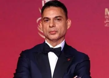 فیلم/حضور پیمان معادی به همراه ستاره های هالیوود در ضیافت شام مجلل پادشاه مراکش با کلی خدم و حشم/ اینجور وقتاست که آدم به ایرانی بودنش افتخار میکنه