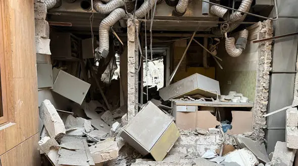 عضو شورای شهر تهران: بازسازی خانه های جنگ زده حداقل سه سال زمان می برد