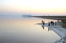 آب به کاظیم‌داشی رسید؛ نفس تازه دریاچه ارومیه یا یک بهبود موقت؟ + فیلم