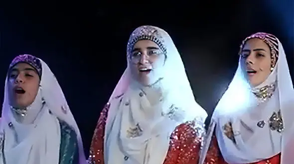 فیلم بعید آوازخوانی  دختران جوان روی آنتن صداوسیما / همه کپ کردند !