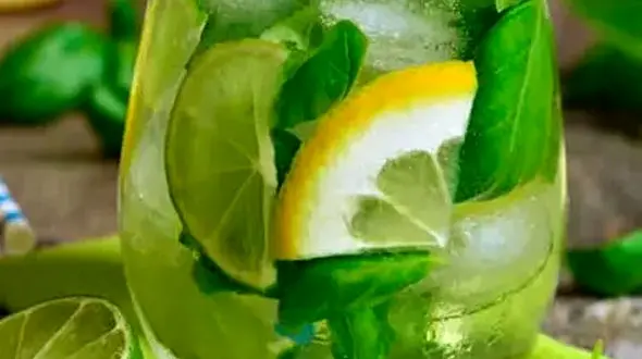 از پنکیک توت فرنگی رژیمی تا لیموناد برای روز های گرم بهار