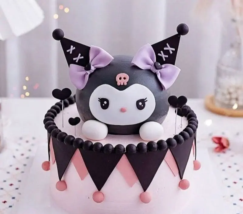 کیک تولد کرومی ساده