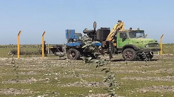 دولت باید 100 میلیارد تومان خسارت به سرمایه گذار پتروشیمی میانکاله بدهد / پتروشیمی باید زمین را پس بدهد + فیلم