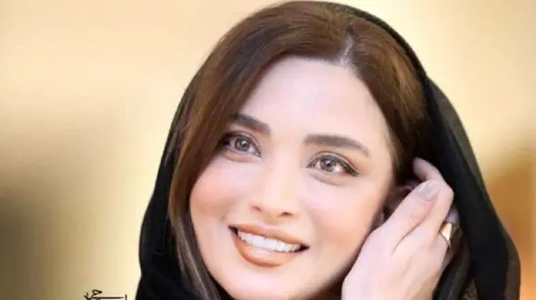 قاب خانوادگی بهنوش طباطبایی در تولد 44 سالگی‌اش