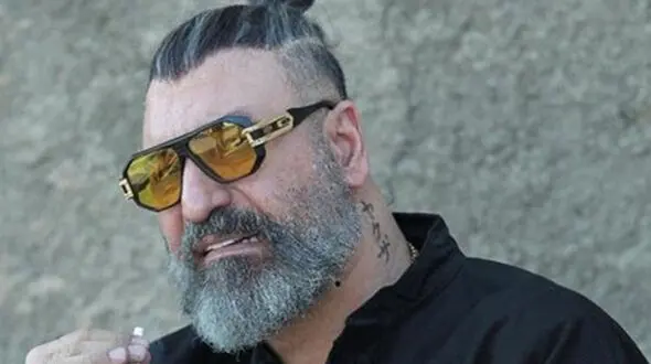 حمید فرخ نژاد: 85 میلیون ایرانی فدای یک تار موی پسر من! + فیلم