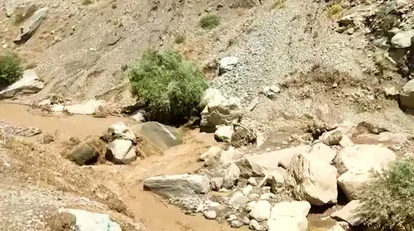 جزییات امدادرسانی در امامزاده داوود / بارندگی صبح امروز سیل آسا بود + فیلم و عکس