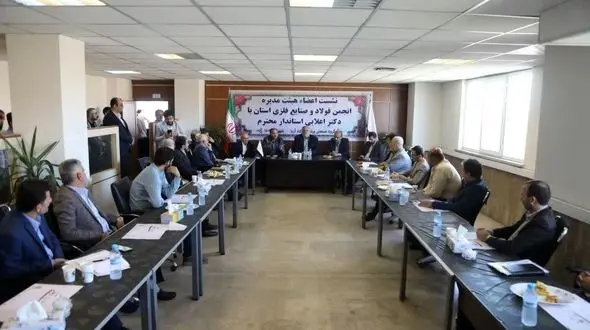 بازدید استاندار قزوین از شرکت پرشین فولاد/ صادرات فولاد به اروپا و افریقا را در دست گرفتیم