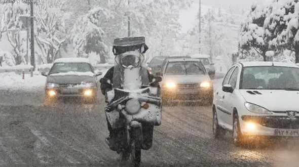 وقوع برف و کولاک در ۱۷ استان کشور