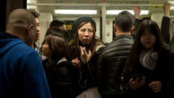 آزار شیطانی زنان در واگن‌های مترو +تصاویر