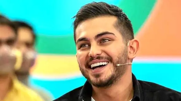  ارسلان قاسمی بعد از مدت‌ها نبودن با بدترین شکل ممکن ظاهر شد / او را عمرا بشناسید