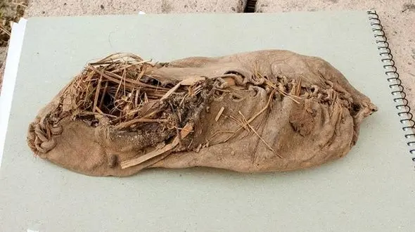 
قدیمی‌ترین لوازم شخصی و خانگی جهان که تا به حال کشف شده‌اند + تصاویر
