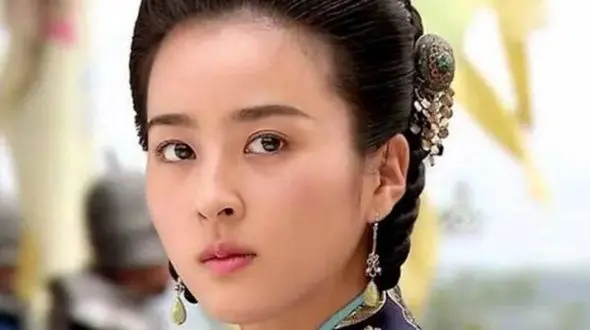 عکس سفر در زمان / زیبایی و جوانی سوسانو در آستانه 44 سالگی ! / قالی کرمونه ...