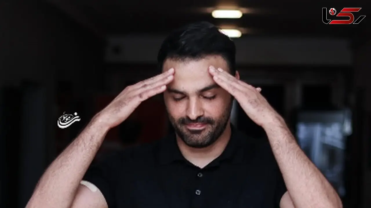 ویدئو/نگاهی به تیپ و استایل شیک سامان صفاری و رز ایزدی در اکران فیلم «گوزن‌های اتوبان»+ژست‌های خاص آقای بازیگر