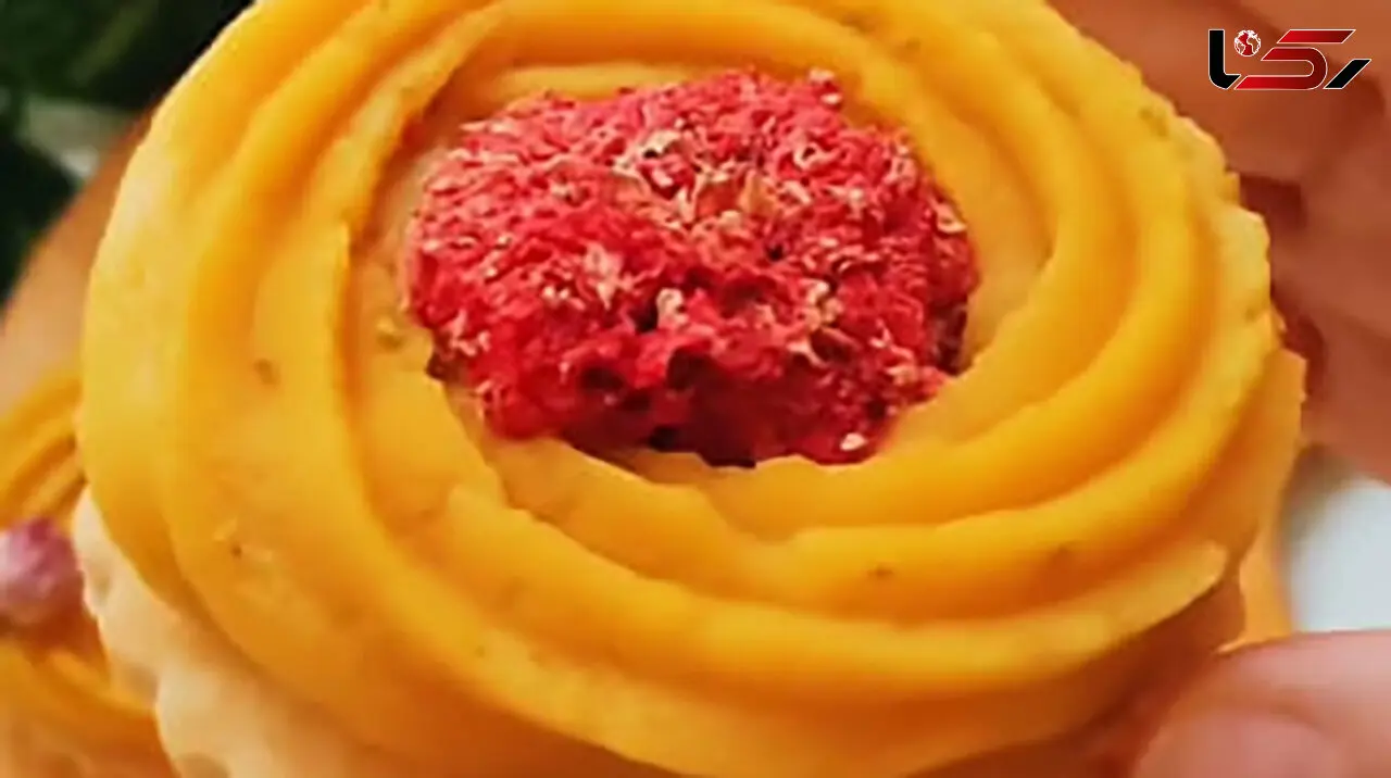 طرز تهیه‌ بیسکوحلوای خوشمزه / فیلم