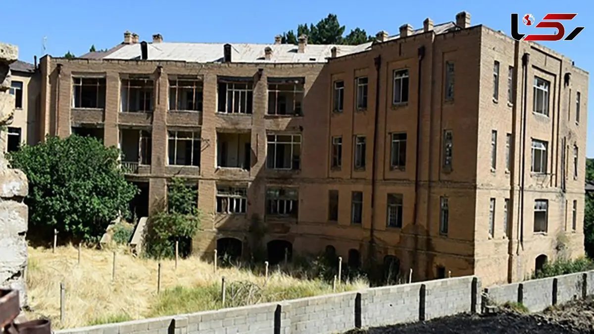 بیمارستان تاریخی مسیح کرمانشاه در آتش سوخت + عکس