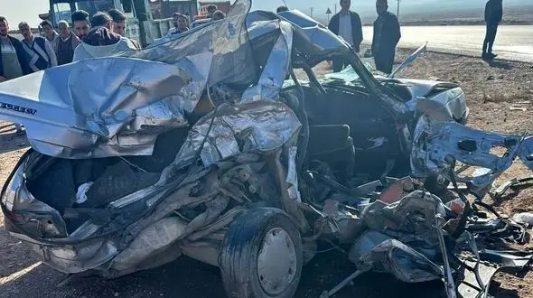 فیلم تصادف زنجیره ای ۱۲ خودرو در محور ارومیه -سرو