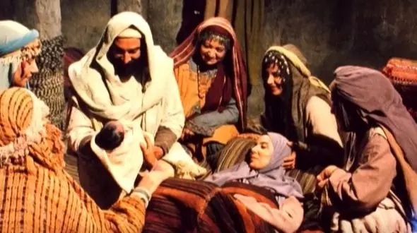 فیلم/ سکانسی از ورژن ترکیه ای سریال یوسف پیامبر/ حال و هوای منزل ترکیه ای ها بعد از افطار که مهمان ویژه یوزارسیف هستند