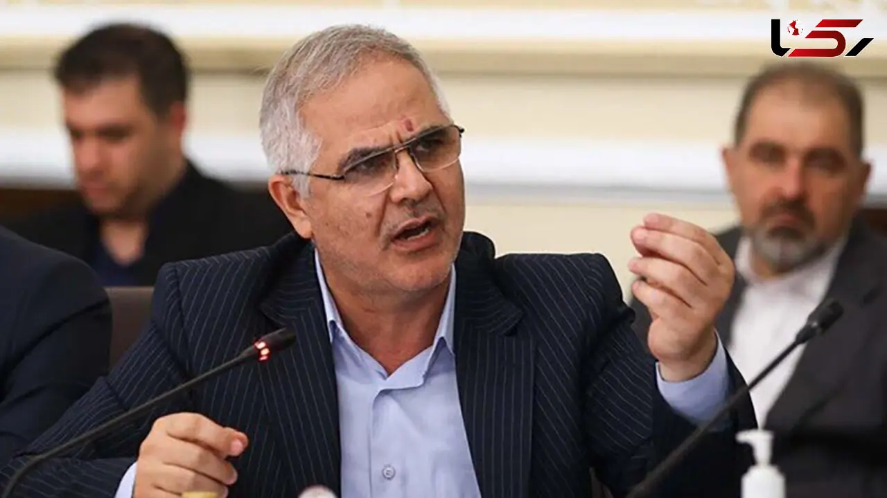 سوداگران برای گرانی مسکن حمله به کارخانه فولاد را بهانه کردند / انبارها مملو از کالاست 