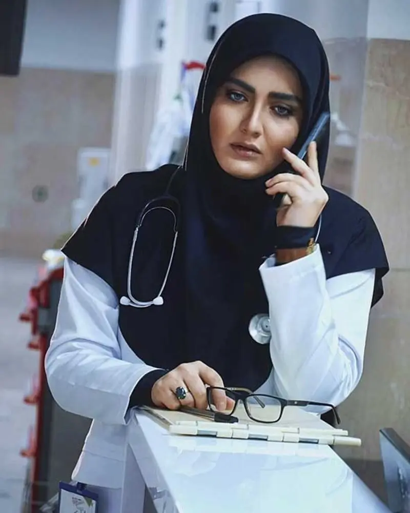بیوگرافی مریم موسویان