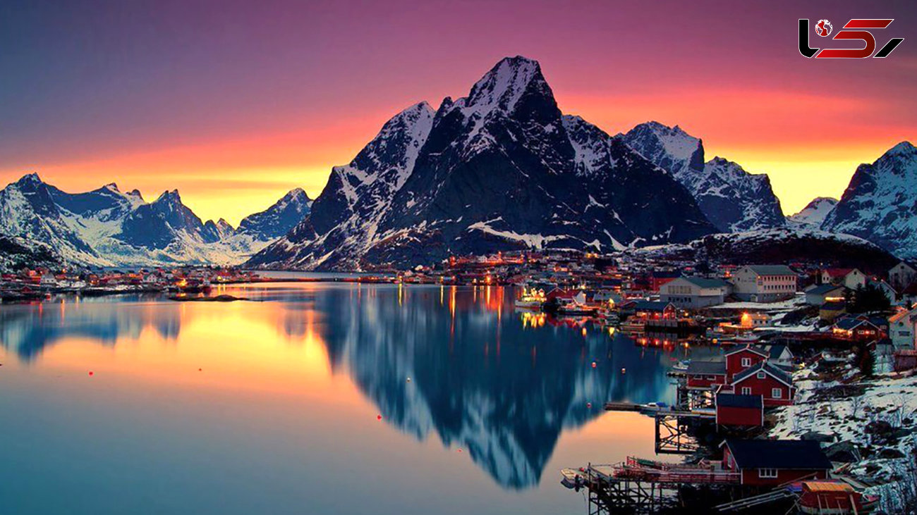 شب قطبی در جزایر لوفوتن در نروژ
