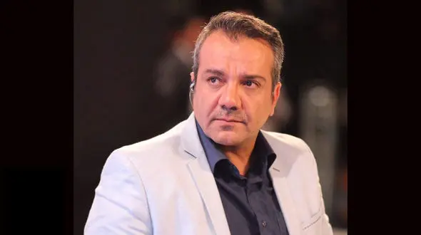 امیر احمدی مجری معروف از تلویزیون اخراج شد +عکس