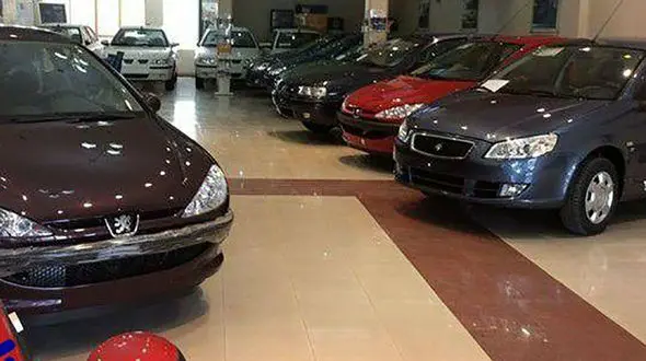 نارضایتی مردم از افزایش قیمت خودرو / تحلیل و قیمت خودروهای داخلی